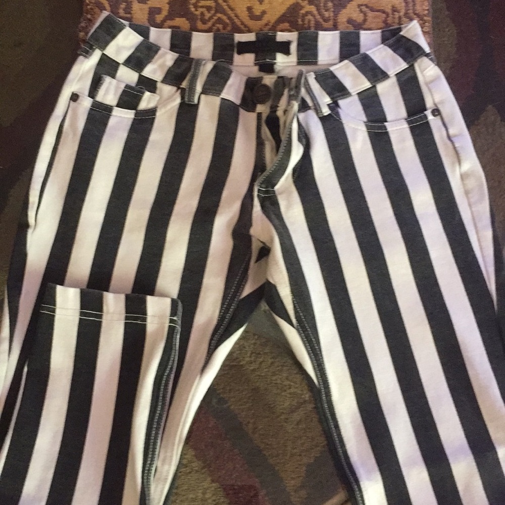 Striped stretch skinny jeans Sz Small IRIS brand